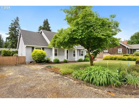 917 NE 10th Avenue Canby OR 97013