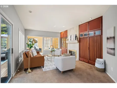 21470 Rosepark Court West Linn OR 97068