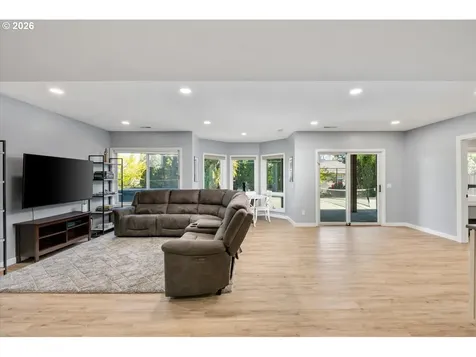 21470 Rosepark Court West Linn OR 97068