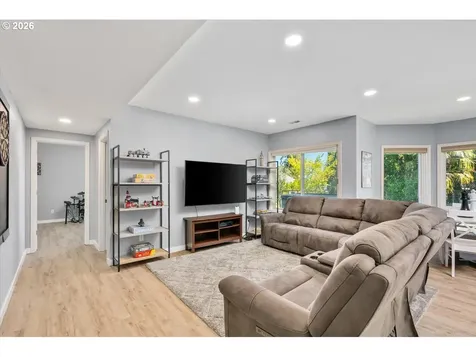 21470 Rosepark Court West Linn OR 97068