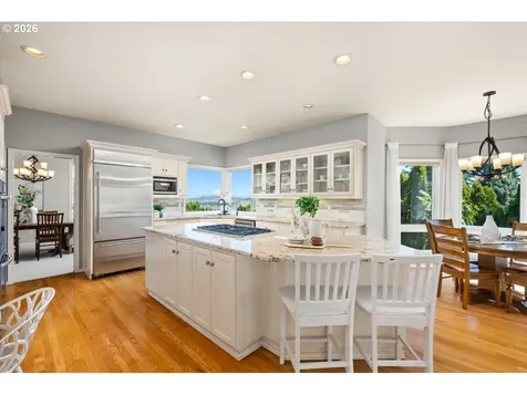 21470 Rosepark Court West Linn OR 97068