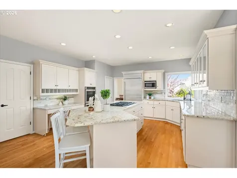 21470 Rosepark Court West Linn OR 97068