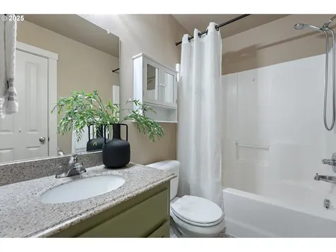 8003 NE 61st Street Vancouver WA 98662