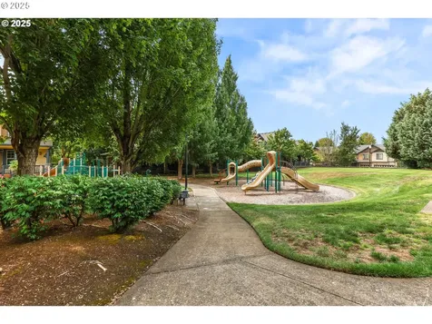 1433 NE Edgefield Street Hillsboro OR 97124