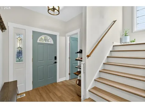 1433 NE Edgefield Street Hillsboro OR 97124