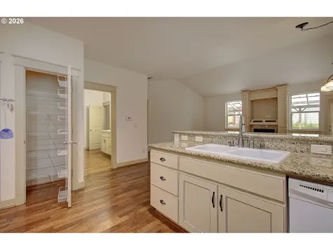 5800 NE 48th Street Vancouver WA 98661