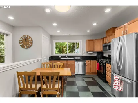 3720 NW Devoto Lane Portland OR 97229