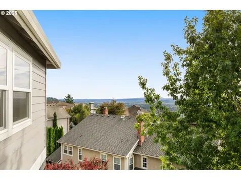3720 NW Devoto Lane Portland OR 97229