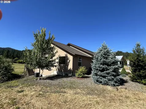 155 SE Callaham Court Myrtle Creek OR 97457