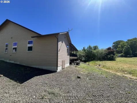 155 SE Callaham Court Myrtle Creek OR 97457