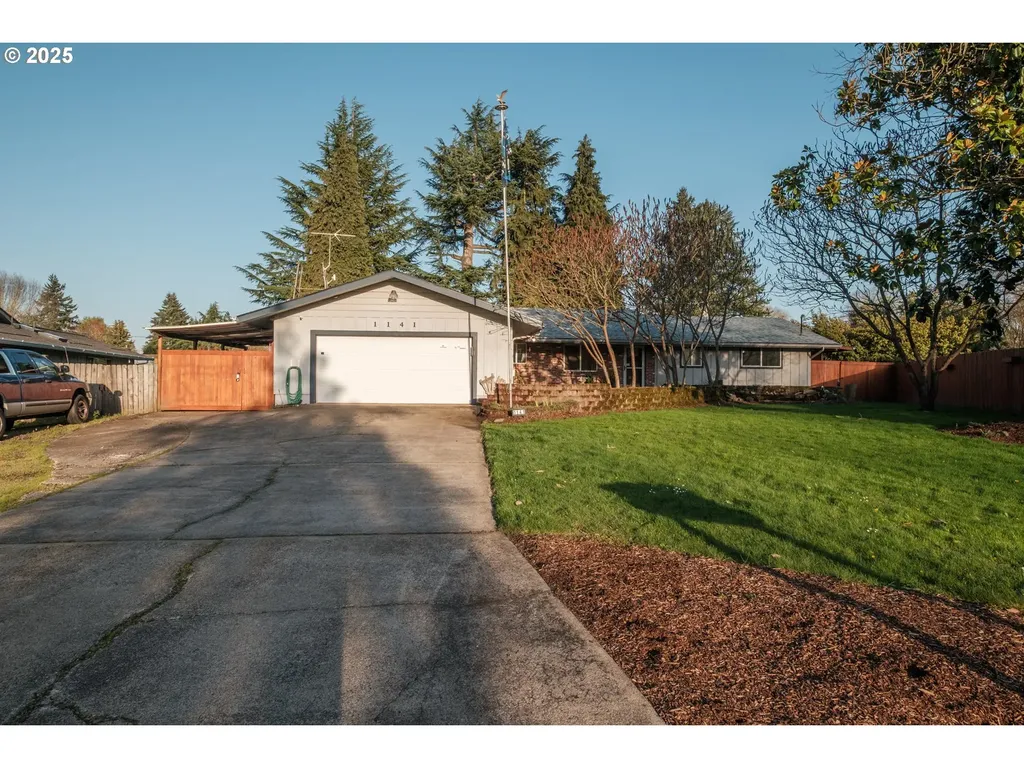 1141 NE Springwood Drive Albany OR 97321