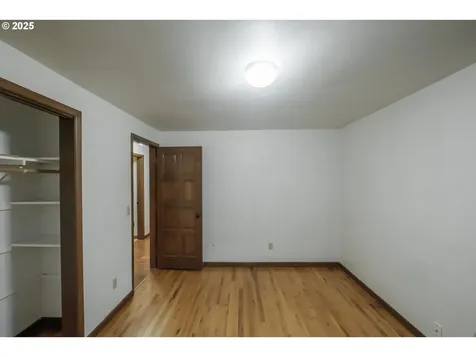 1141 NE Springwood Drive Albany OR 97321