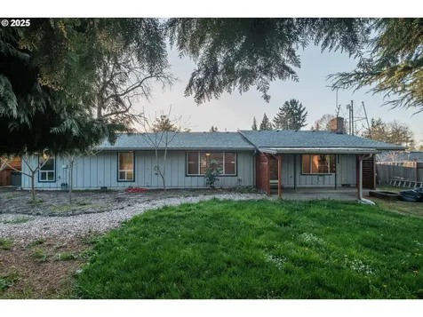 1141 NE Springwood Drive Albany OR 97321