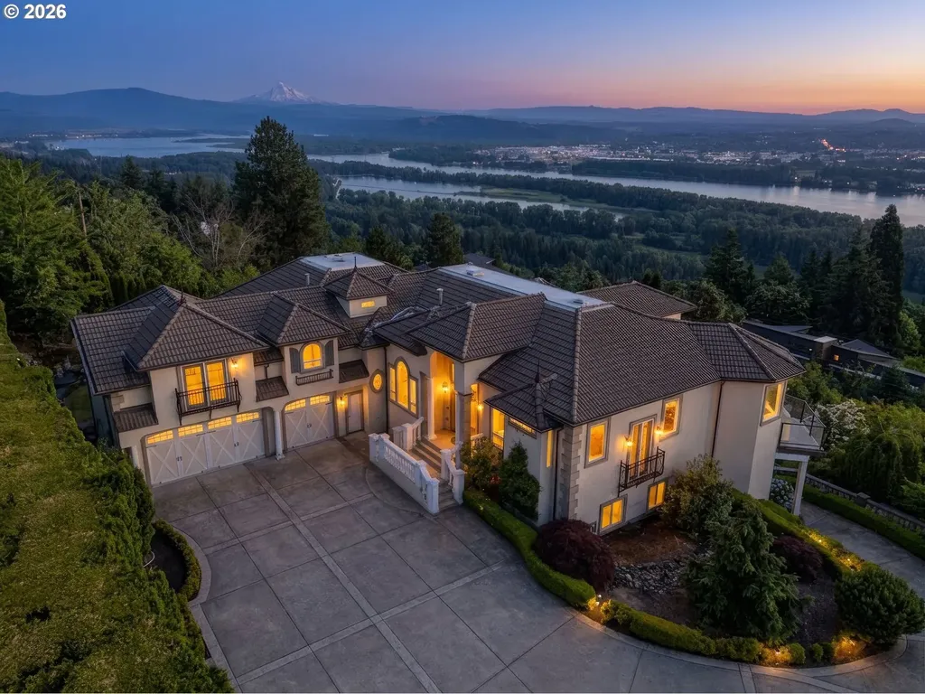 330 NW Ilwaco Street Camas WA 98607