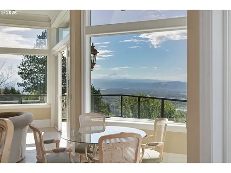 330 NW Ilwaco Street Camas WA 98607