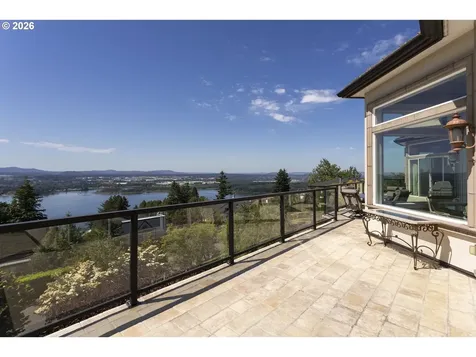 330 NW Ilwaco Street Camas WA 98607