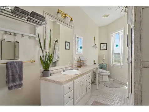 330 NW Ilwaco Street Camas WA 98607
