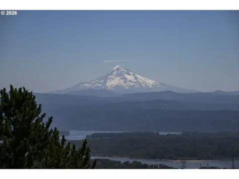330 NW Ilwaco Street Camas WA 98607