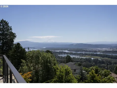 330 NW Ilwaco Street Camas WA 98607