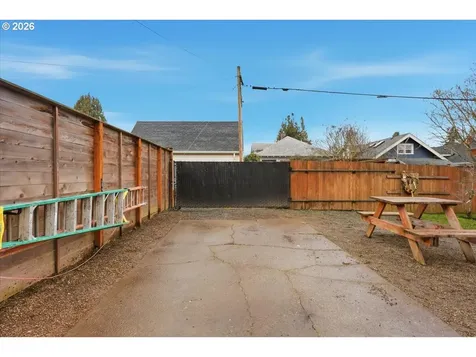 4035 N Haight Avenue Portland OR 97227