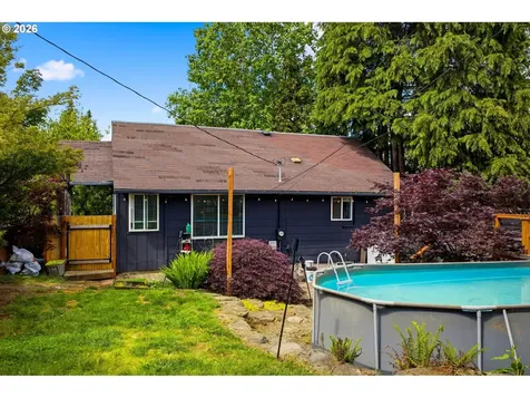 727 Warren Street Oregon City OR 97045