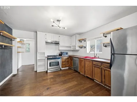 727 Warren Street Oregon City OR 97045