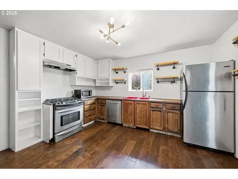 727 Warren Street Oregon City OR 97045