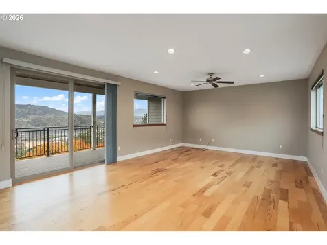 118 Ingram Place White Salmon WA 98672
