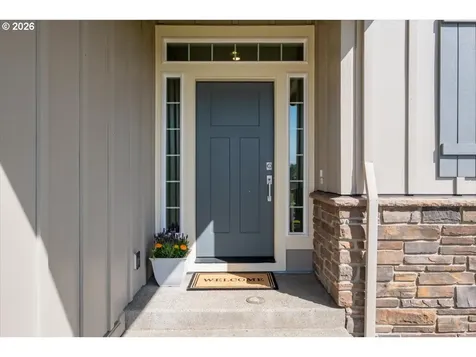 315 Cypress Street Mt. Angel OR 97362