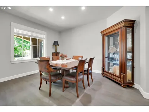 2183 Ashbury Drive Eugene OR 97408