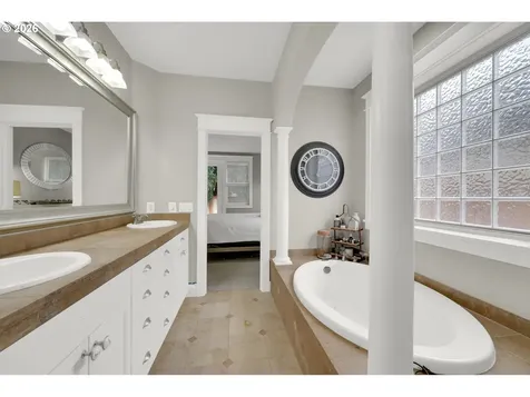 2183 Ashbury Drive Eugene OR 97408