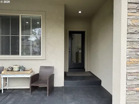 2183 Ashbury Drive Eugene OR 97408