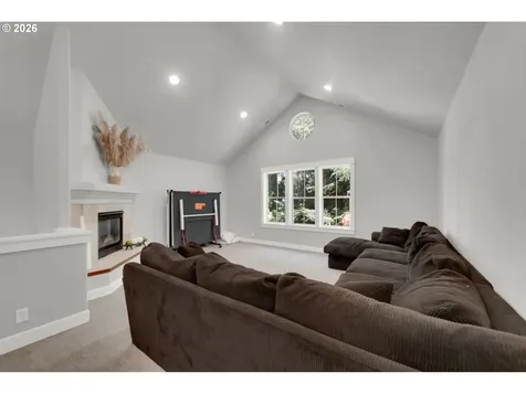 2183 Ashbury Drive Eugene OR 97408