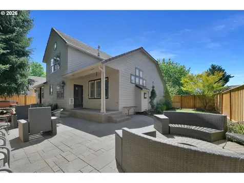 2183 Ashbury Drive Eugene OR 97408