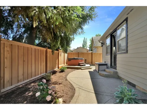 2183 Ashbury Drive Eugene OR 97408