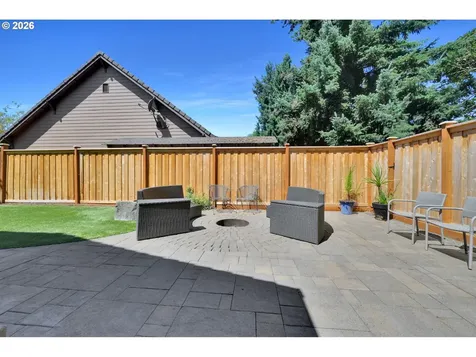 2183 Ashbury Drive Eugene OR 97408