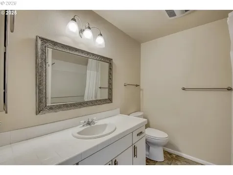 5225 Jean Road Lake Oswego OR 97035