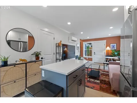 8838 N Drummond Avenue Portland OR 97217