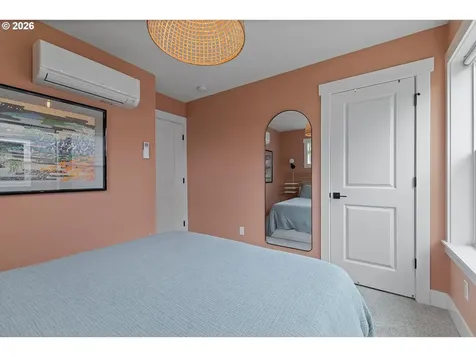 8838 N Drummond Avenue Portland OR 97217