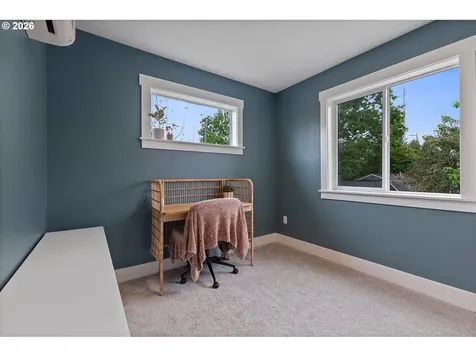 8838 N Drummond Avenue Portland OR 97217