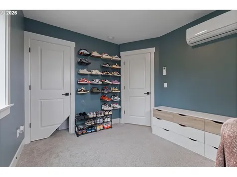 8838 N Drummond Avenue Portland OR 97217