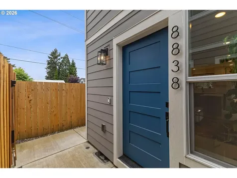 8838 N Drummond Avenue Portland OR 97217
