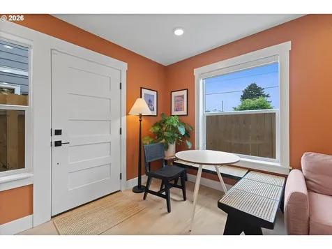 8838 N Drummond Avenue Portland OR 97217