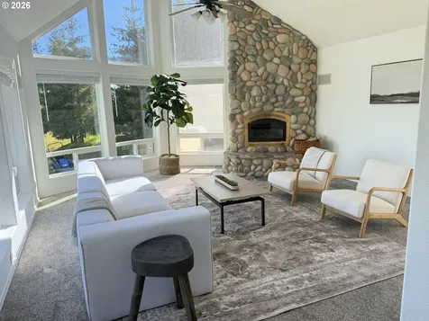 211 Basswood Drive Silver Lake WA 98645