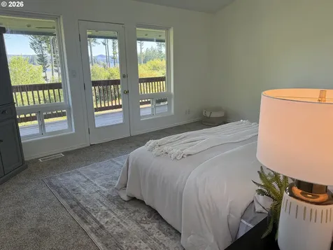 211 Basswood Drive Silver Lake WA 98645