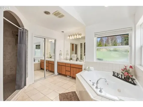211 Basswood Drive Silver Lake WA 98645