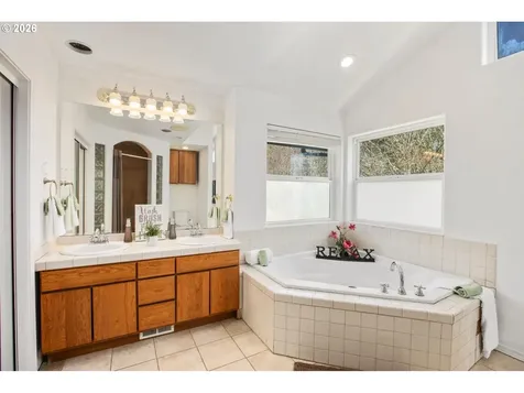 211 Basswood Drive Silver Lake WA 98645