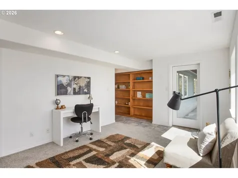 211 Basswood Drive Silver Lake WA 98645