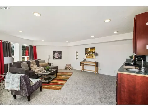 211 Basswood Drive Silver Lake WA 98645