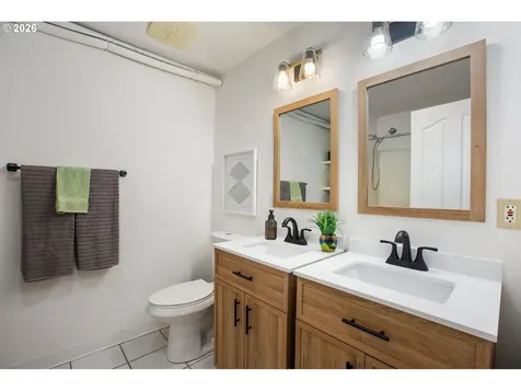 211 Basswood Drive Silver Lake WA 98645